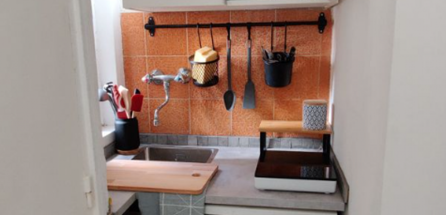 Appartement – Studio – PARIS 15E ARRONDISSEMENT – 780