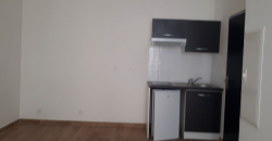 Appartement – Studio – BORDEAUX – 590