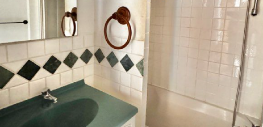 Appartement – T3 – CEYRESTE – 890