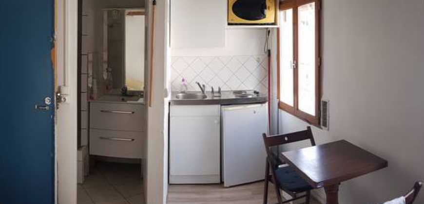 Appartement – Studio – PARIS 10E ARRONDISSEMENT – 820
