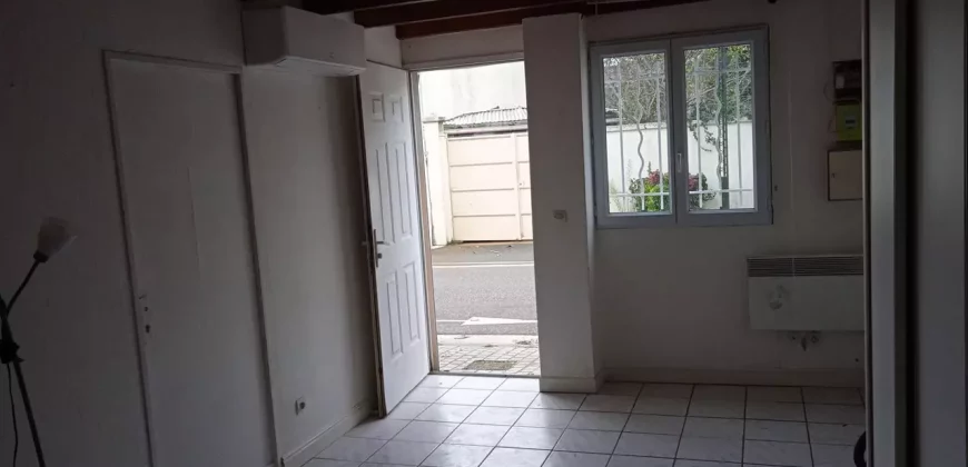 Maison – T2 – BÈGLES – 850