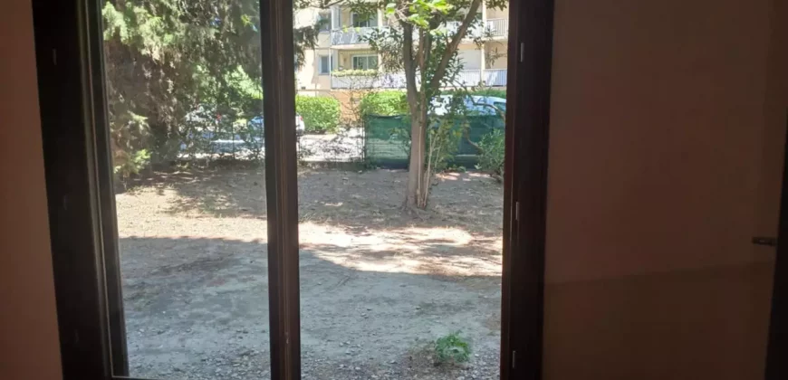 Appartement – Studio – ARLES – 480