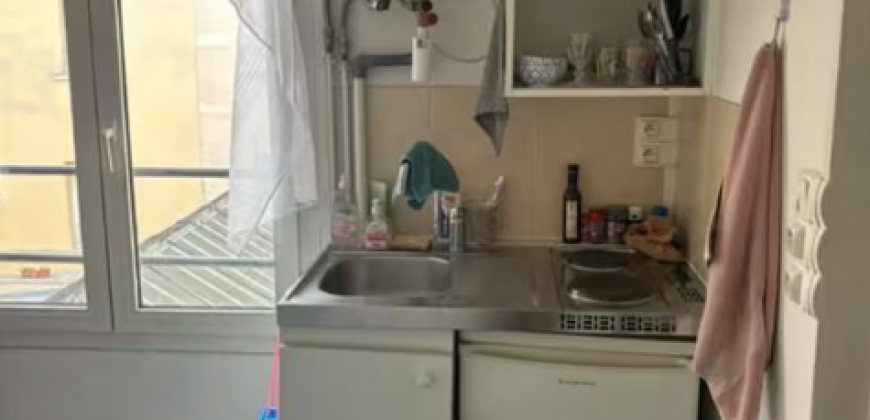 Appartement – T2 – PARIS 3E ARRONDISSEMENT – 830