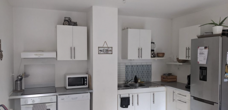 Appartement – T2 – TASSIN-LA-DEMI-LUNE – 775