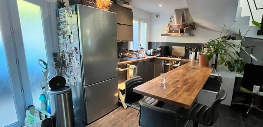 Maison – T3 – AIX-EN-PROVENCE – 1400