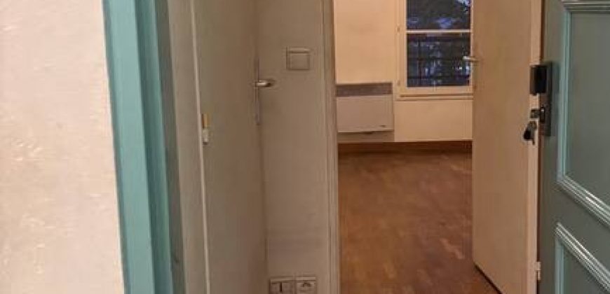 Appartement – Studio – PARIS – 840