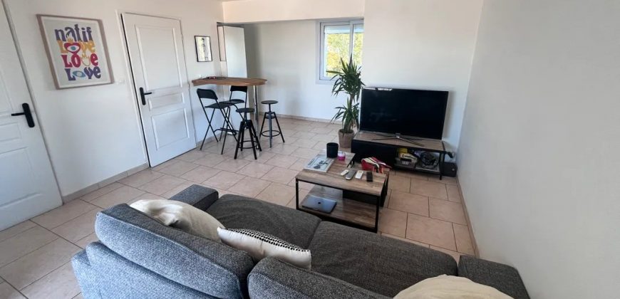 Appartement – T3 – BOUC-BEL-AIR – 890