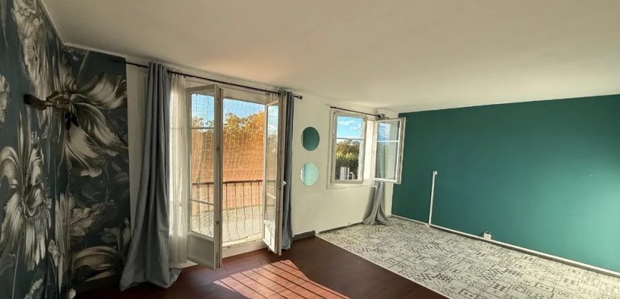 VÉNISSIEUX – A LOUER T3 de 60m². Loyer: 850€