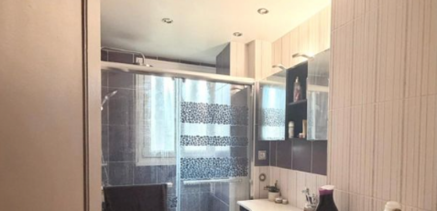 Appartement – T4 – VAULX-EN-VELIN – 990