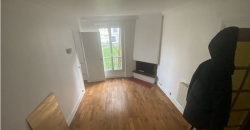 Appartement – T2 – PARIS 18E ARRONDISSEMENT – 1300