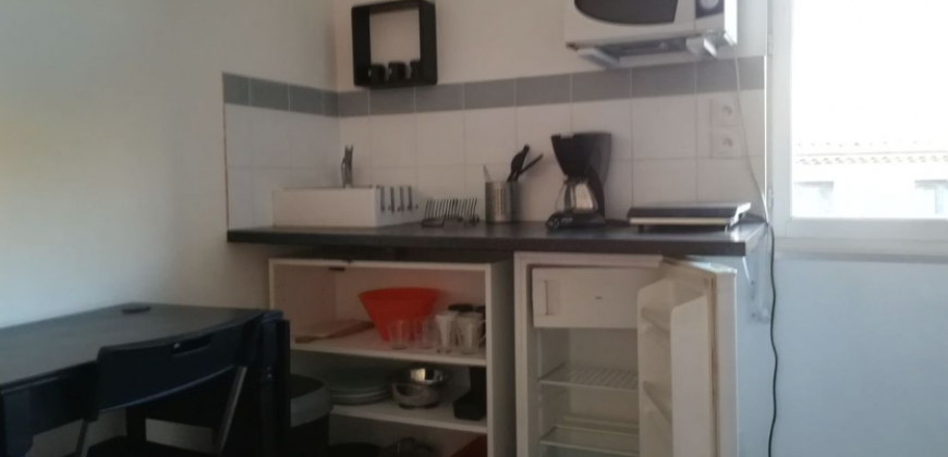 Appartement – Studio – AIX-EN-PROVENCE – 580