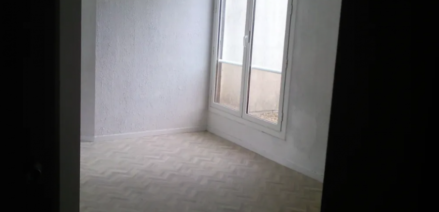 Appartement – Studio – TALENCE – 580