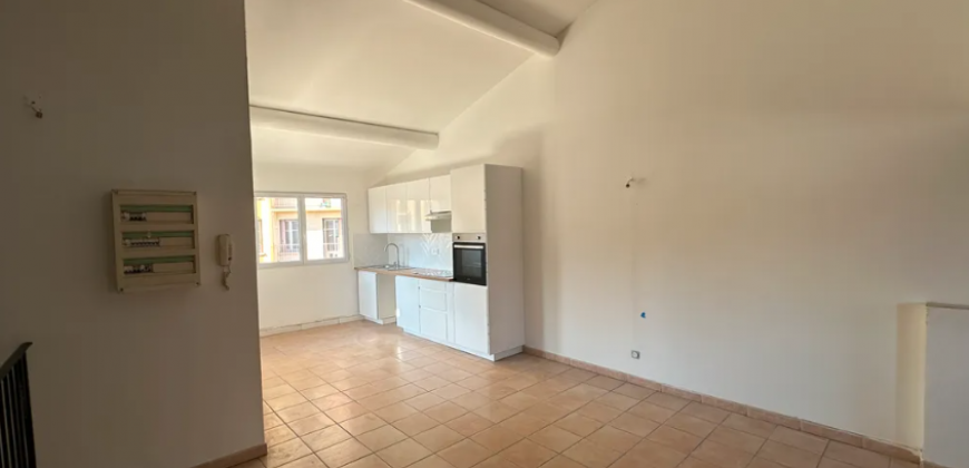 Appartement – T3 – MARSEILLE – 1050