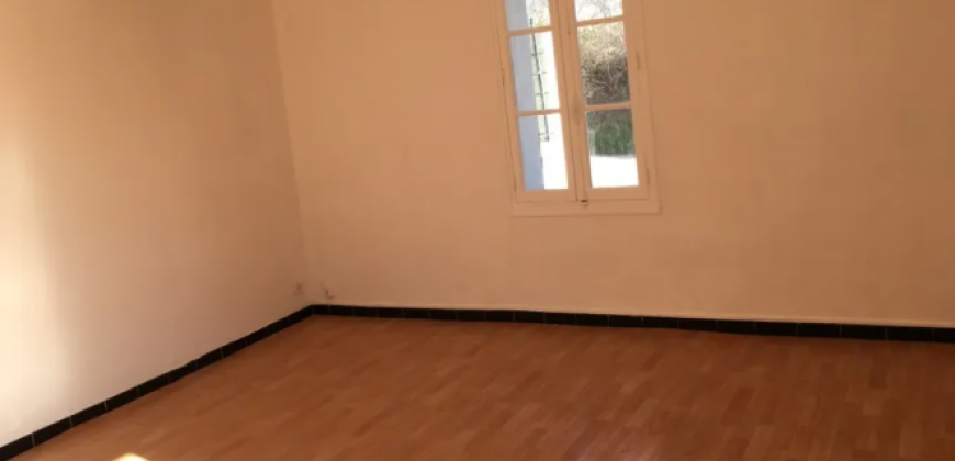 Appartement – T2 – AIX-EN-PROVENCE – 710