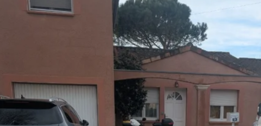 Maison – T3 – SAINT-LYS – 800