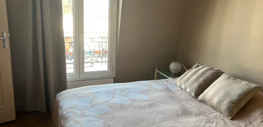 Paris 17e – A LOUER T2 de 24m². Loyer: 880€