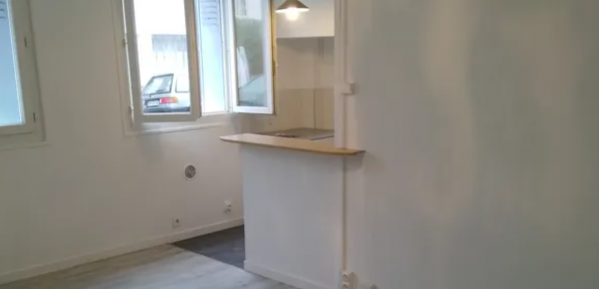 Marseille 8E – A LOUER T2 de 35m². Loyer: 570€