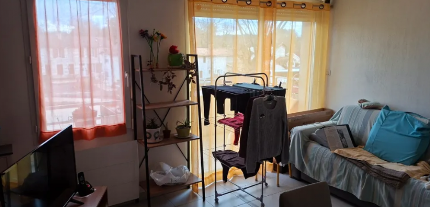 Appartement – T2 – BELIN-BÉLIET – 570