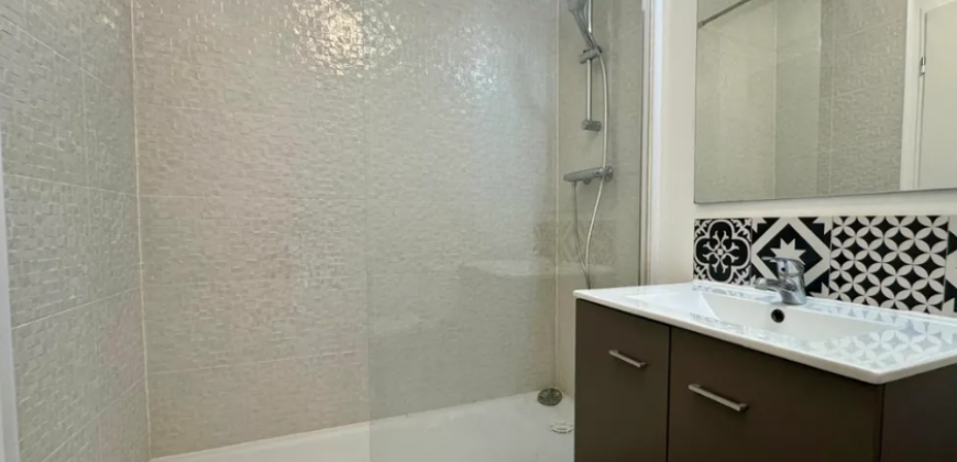 Appartement – T2 – Saint-Quentin-de-Baron – 750