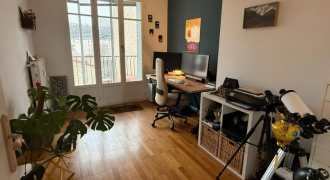 Lyon – A LOUER T4 de 84m². Loyer: 1000€