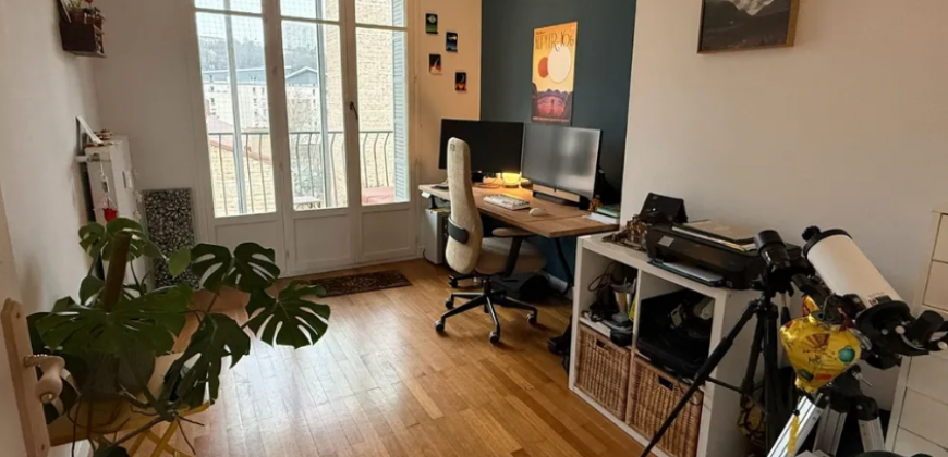Lyon – A LOUER T4 de 84m². Loyer: 1000€