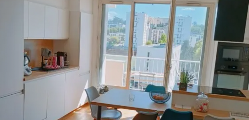 Appartement – 3 – Tassin-la-Demi-Lune – 990