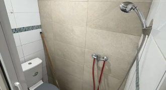 Maison – T1 – Paris – 700