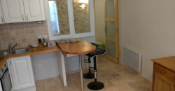 Meyrargues – A LOUER T2 de 27m². Loyer: 500€