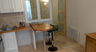 Meyrargues – A LOUER T2 de 27m². Loyer: 500€