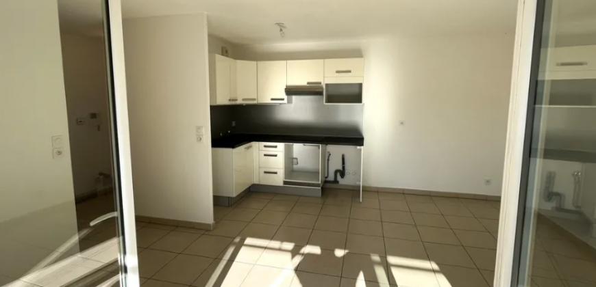 Appartement – T3 – MARSEILLE – 1200