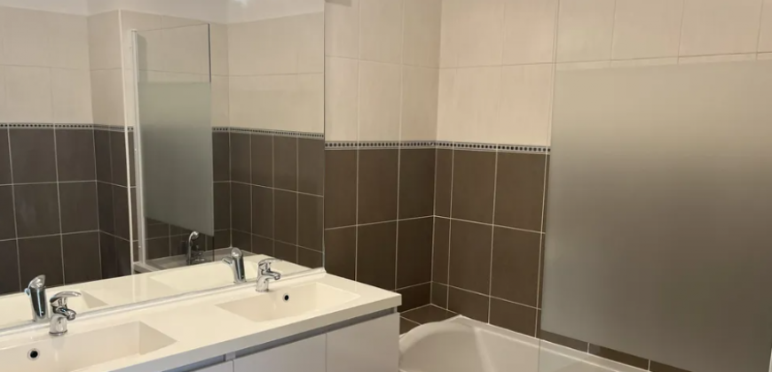 Appartement – T3 – MARSEILLE – 1200