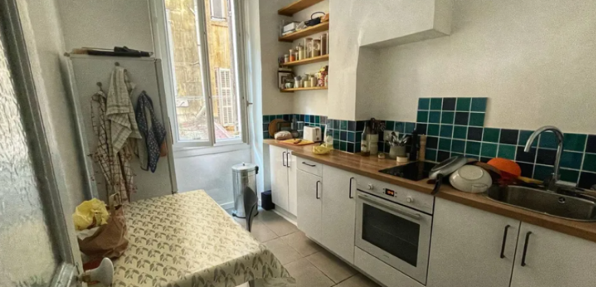Appartement – T3 – MARSEILLE – 900