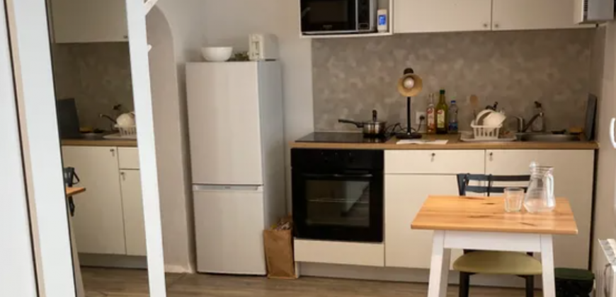 Collonges-au-Mont-d&rsquo;Or – A LOUER Studio de 22m². Loyer: 625€