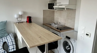 Villenave-d&rsquo;Ornon – A LOUER Studio de 23m². Loyer: 669€