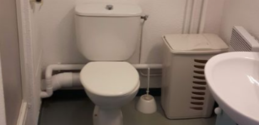 TOULOUSE – A LOUER T1 de 17m². Loyer: 460€