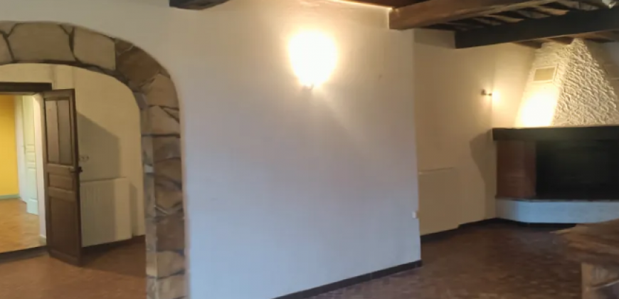 Martisserre – A LOUER T3 bis de 110m². Loyer: 590€